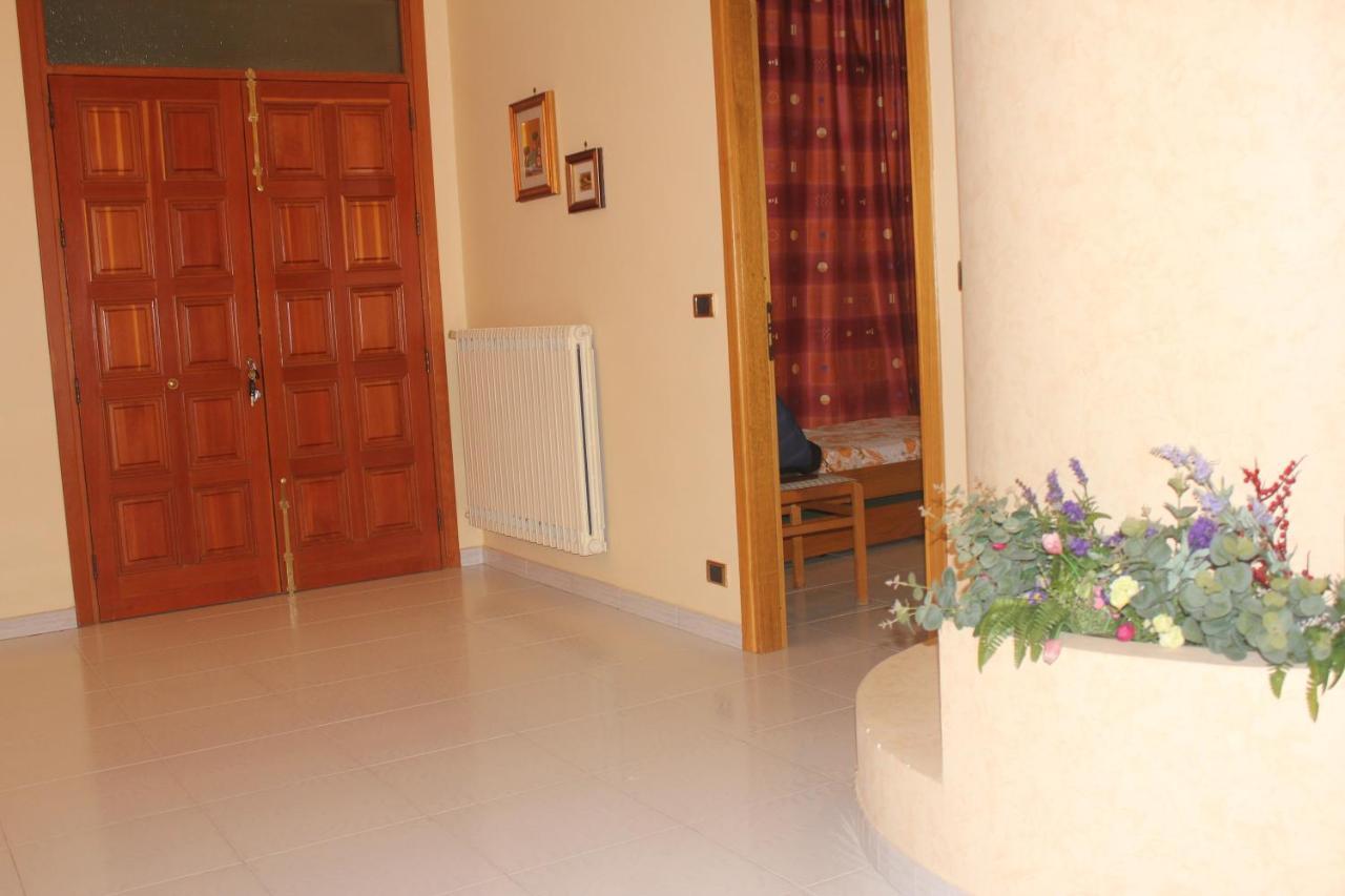 La Casa Di Bia Bed & Breakfast Corleone Bagian luar foto