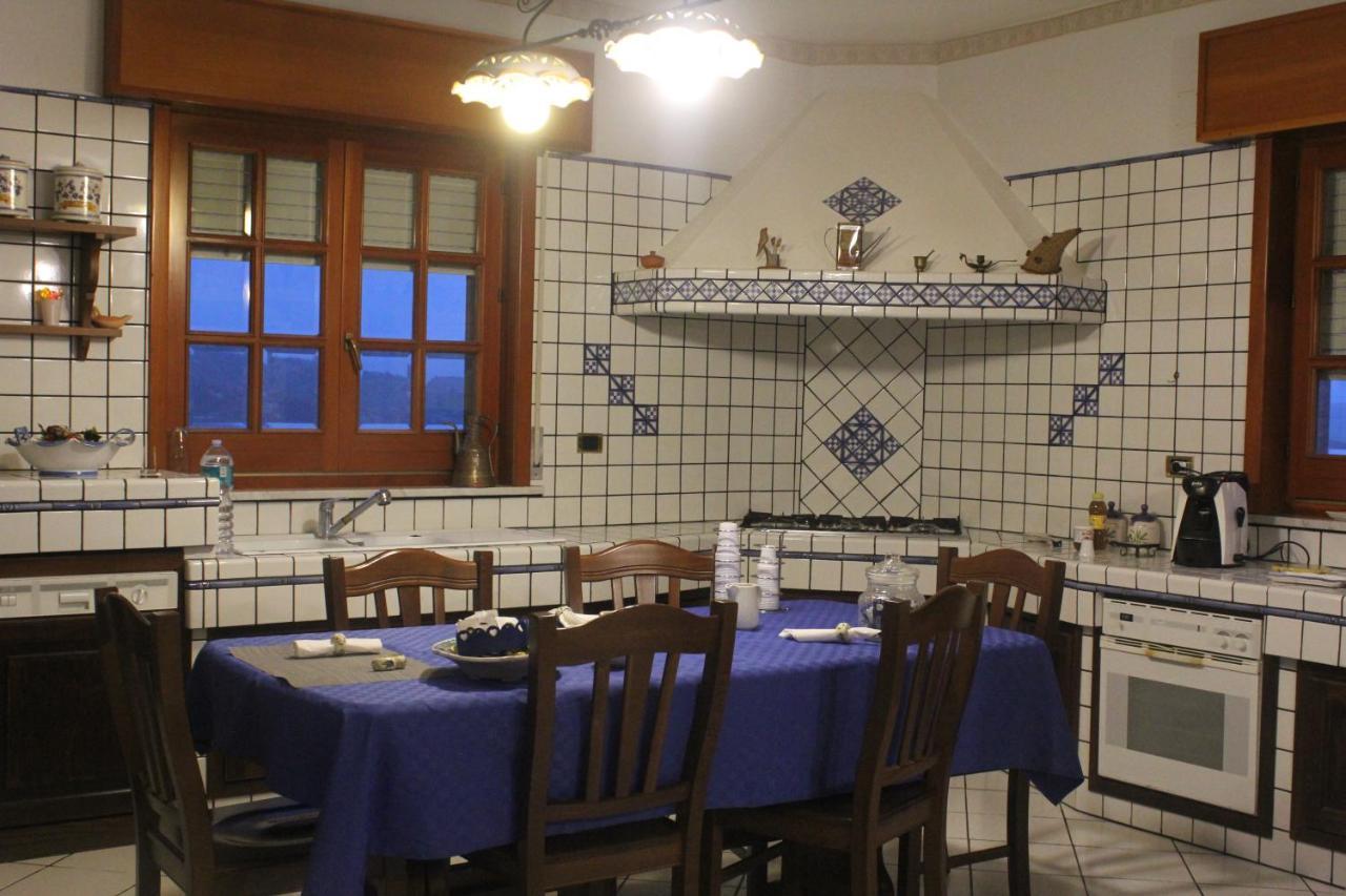 La Casa Di Bia Bed & Breakfast Corleone Bagian luar foto